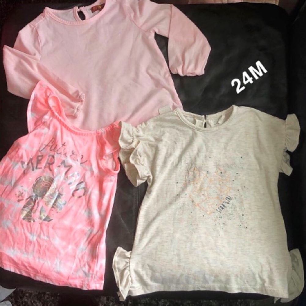 Set of casual tees